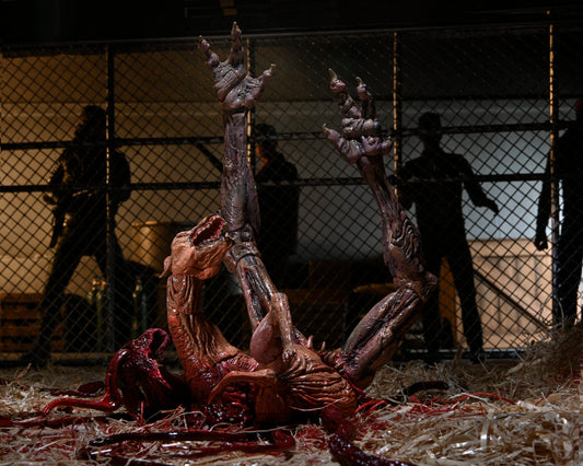 The Thing 7″ Scale Action Figure – Deluxe Ultimate Dog Creature