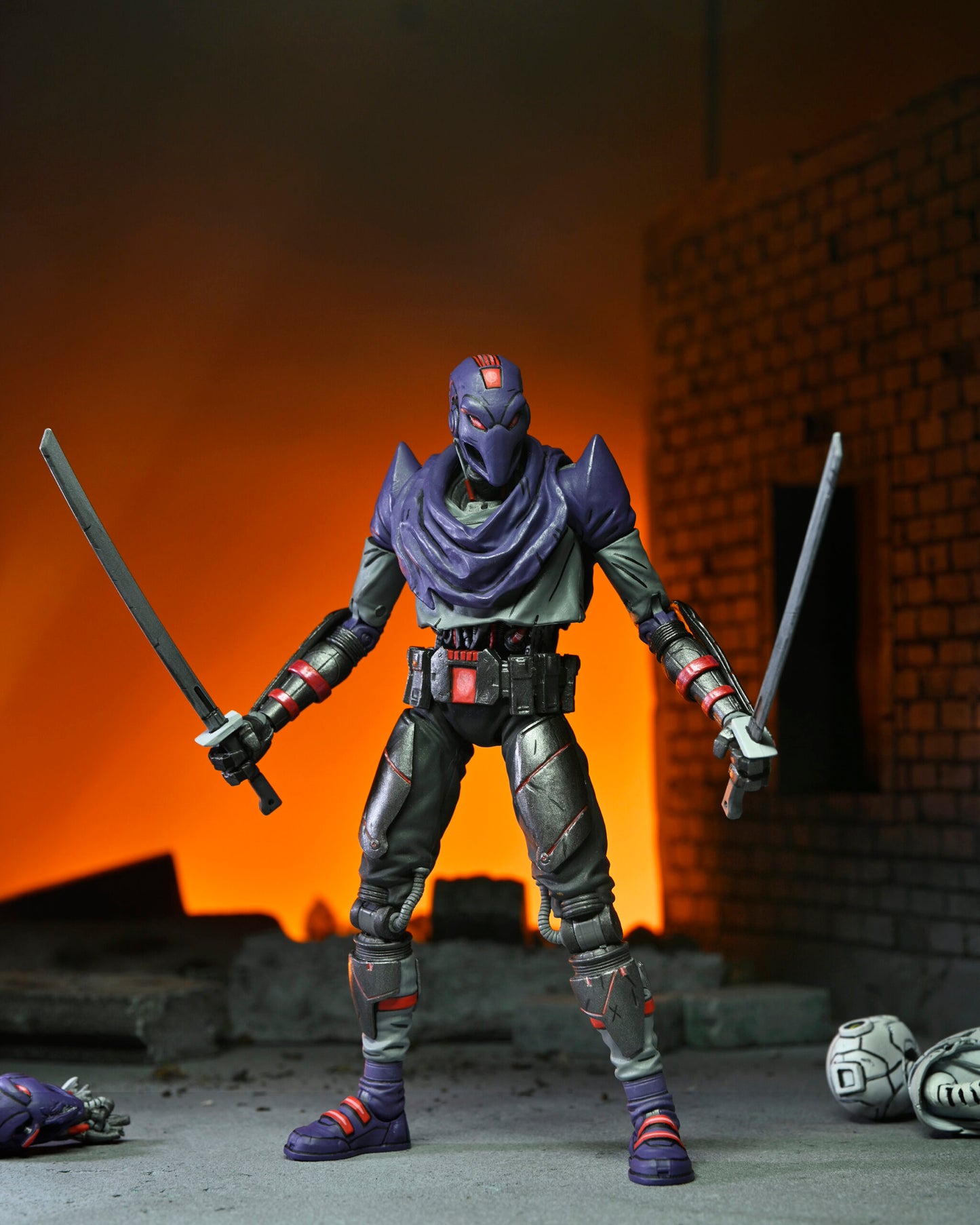 Teenage Mutant Ninja Turtles (The Last Ronin)
7” Scale Action Figure – Ultimate Foot Bot