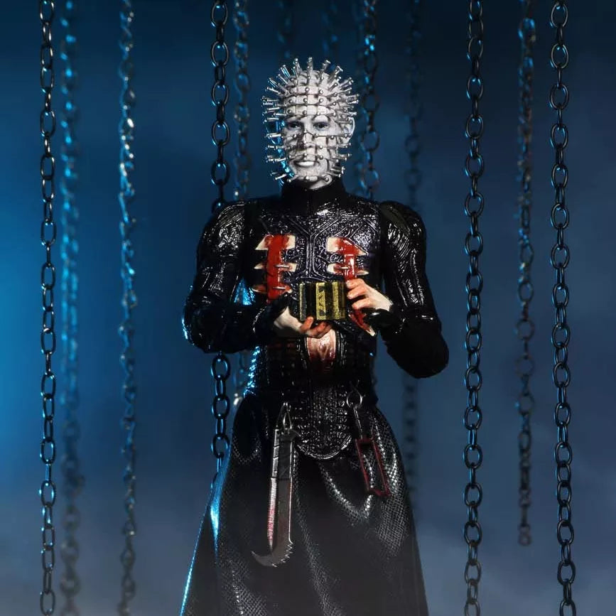 Hellraiser: Ultimate Pinhead 7″ Scale Action Figure