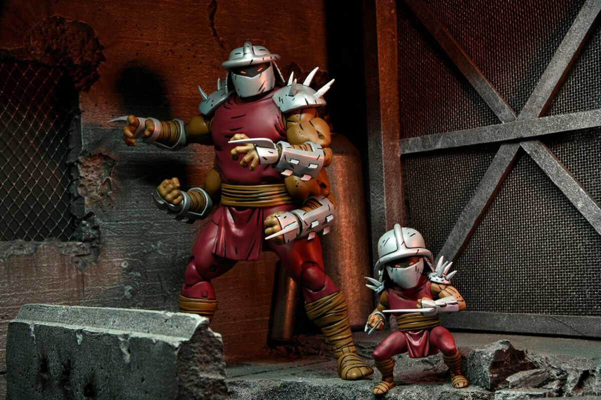 Pre-order June/July 2023 NECA Teenage Mutant Ninja Turtles Shredder Clone & Mini Shredder Mirage Comics