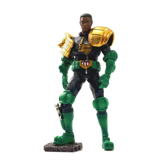 HIYA TOYS JUDGE DREDD 1:18 SCALE ACTION FIGURES - JUDGE GIANT