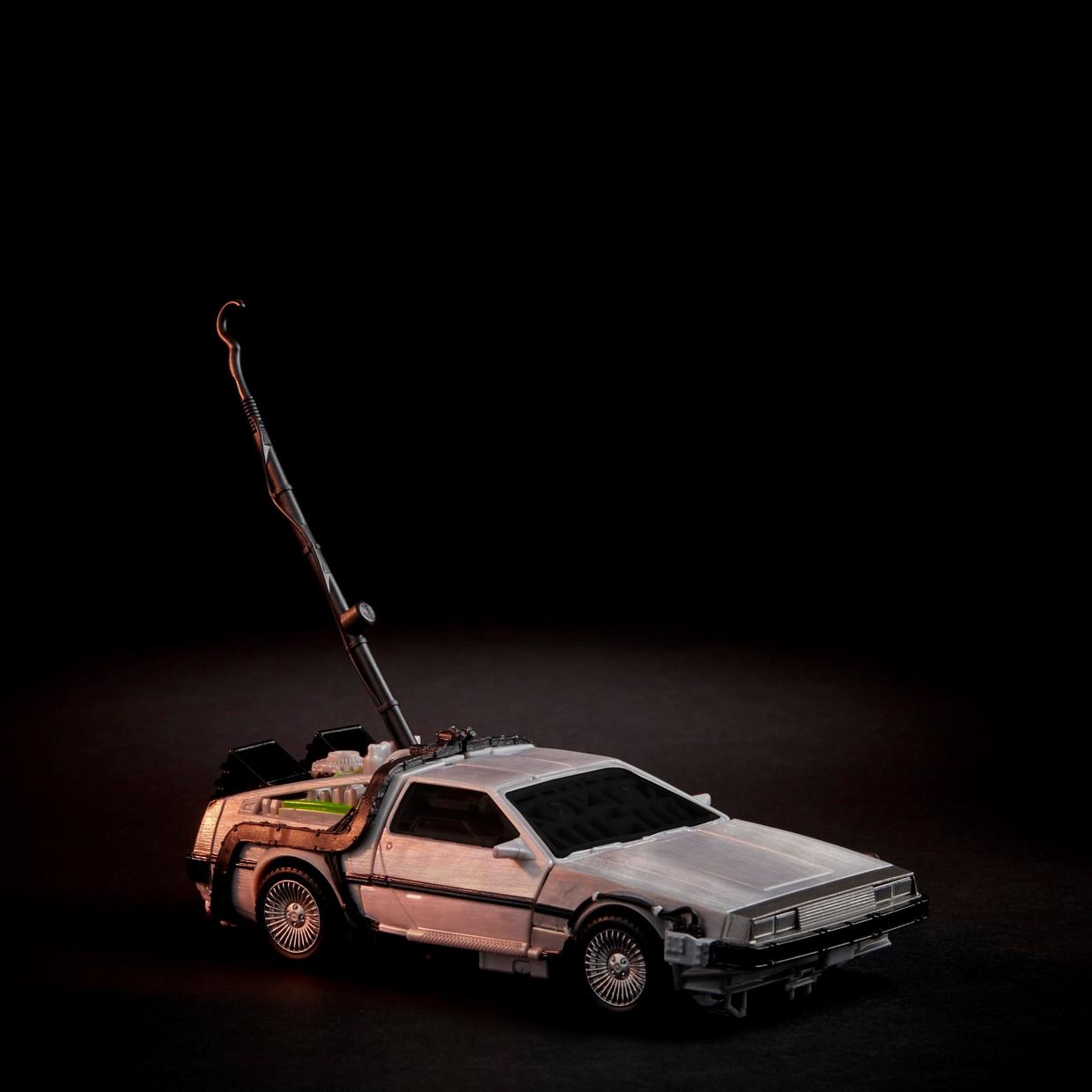 Transformers Generations Collaborative: Back to the Future Mash-Up, Gigawatt Figure
