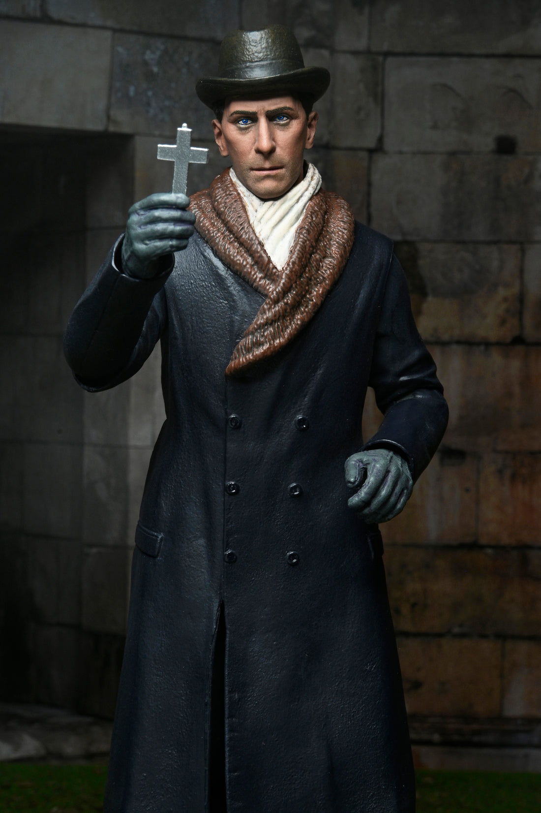 NECA Hammer House of Horror - Horror of Dracula 1958 Van Helsing Figure