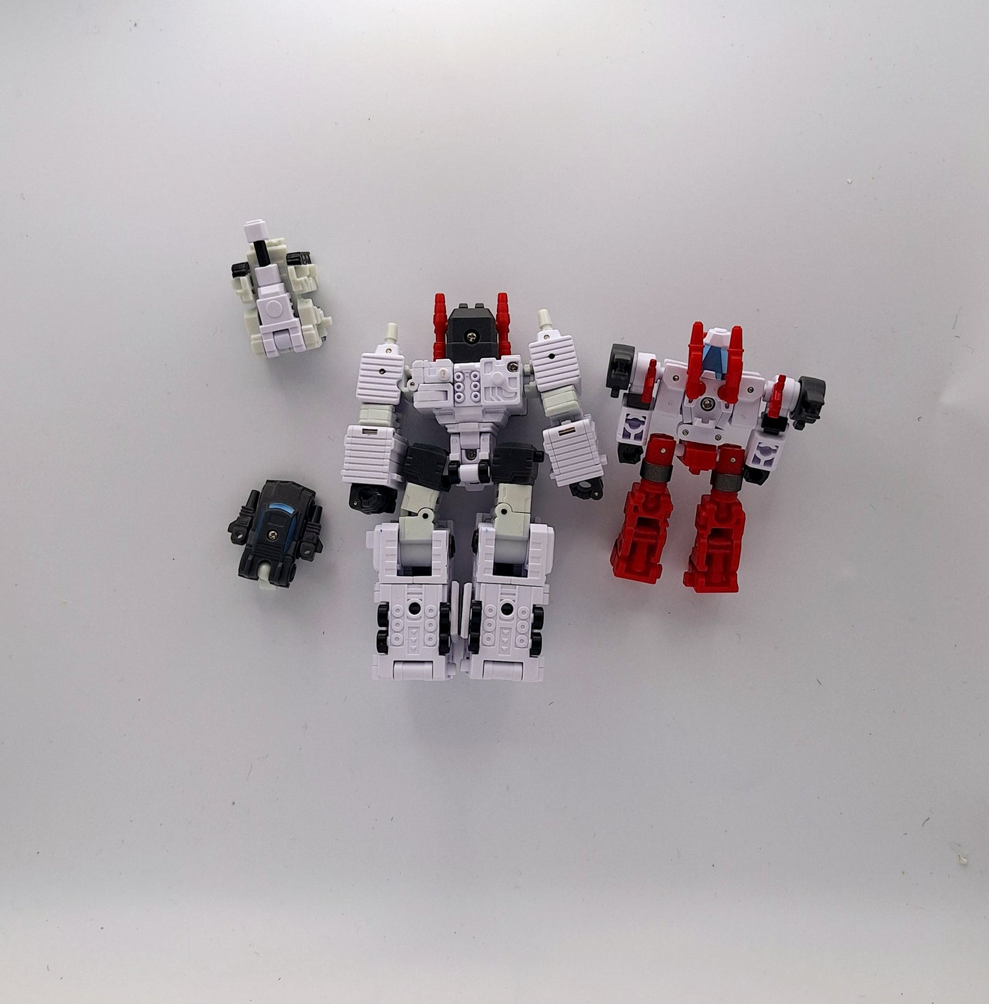 Transformers Dr Wu Iron Fortress Metroplex