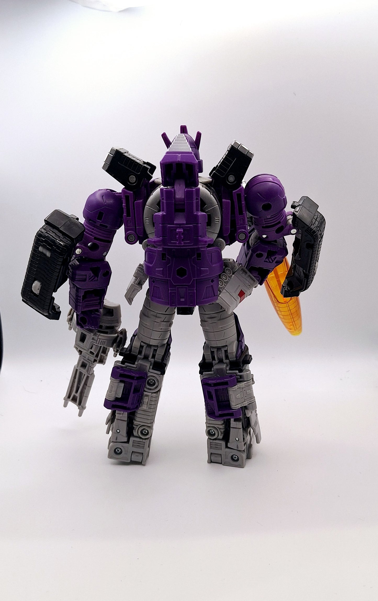 Transformers WFC Galvatron Leader Class