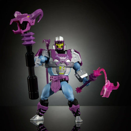 Masters of the Universe X Transformers Megatron Armor Skeletor