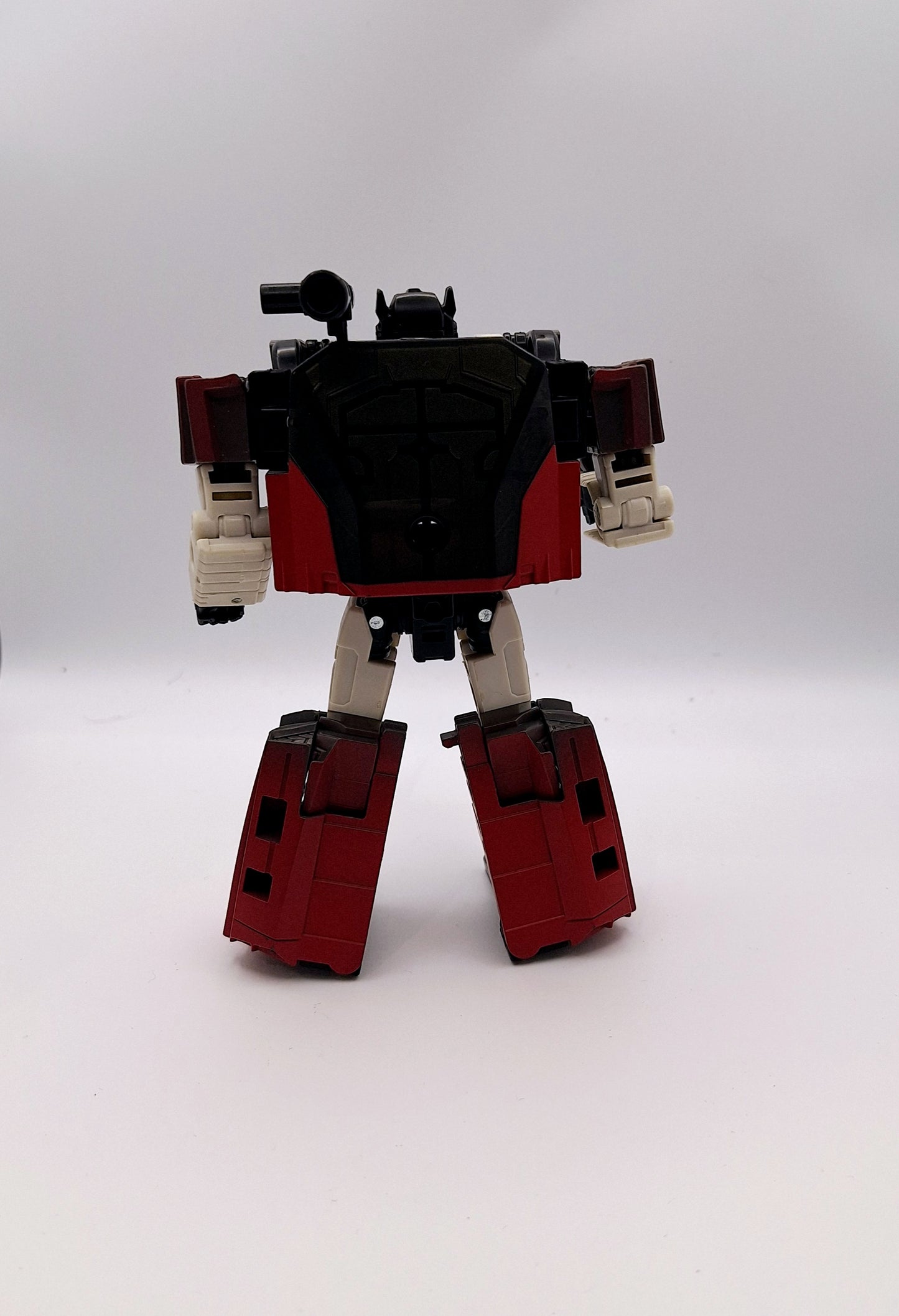 Transformers WFC Netflix Sideswipe