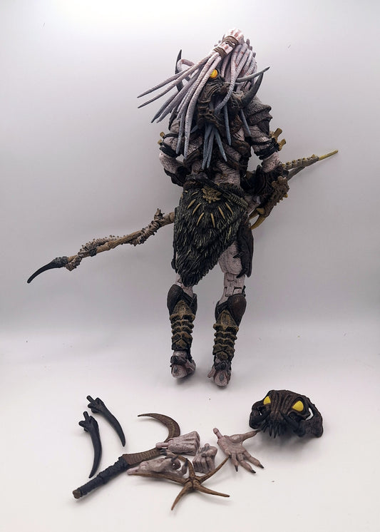 NECA Ultimate Alpha Predator 100th Predators Special Edition