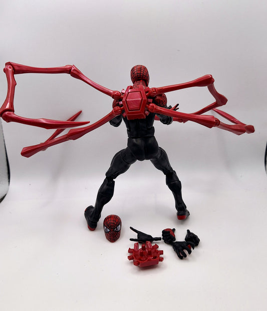 Marvel Legends Superior Spiderman