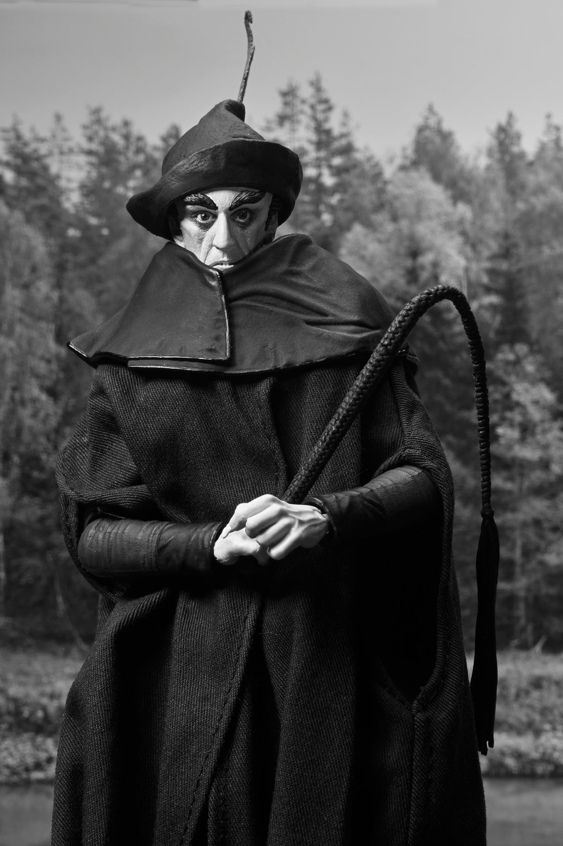NECA Ultimate Nosferatu Count Orlok ( Black and White ) Action Figure
