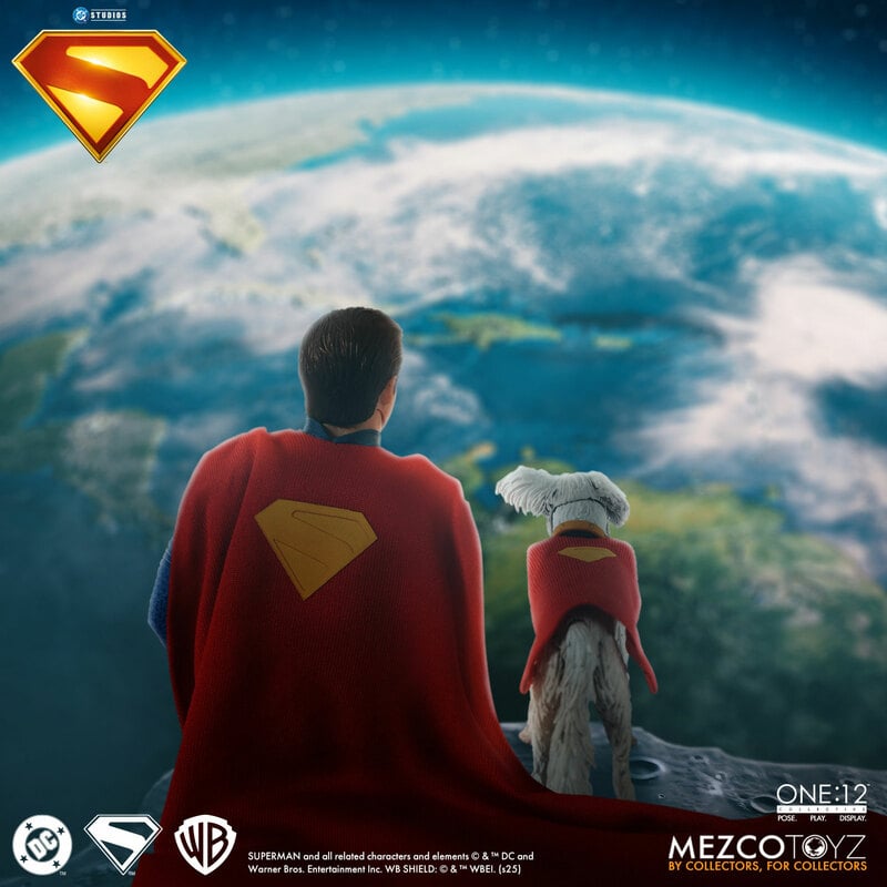 Mezco One: 12 Superman