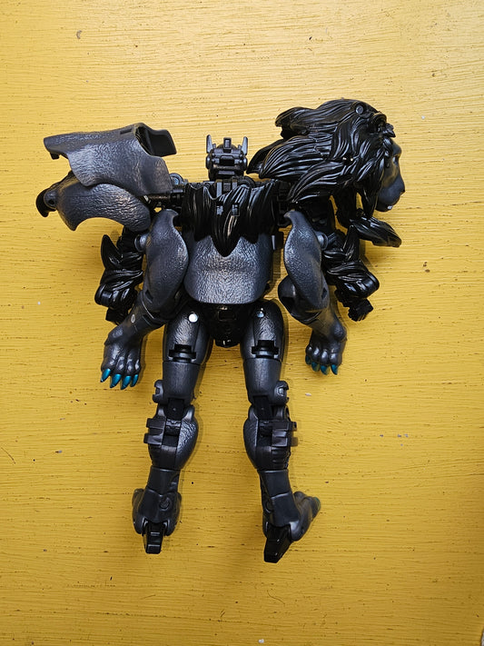 Transformers Legacy Evolution Nemesis Leo Prime