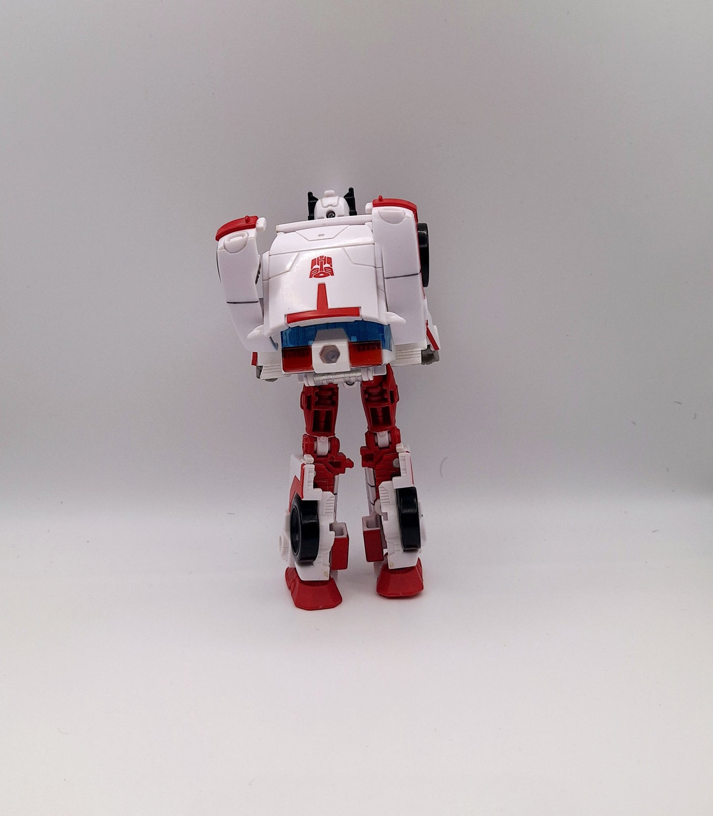 Transformers Legacy Minerva