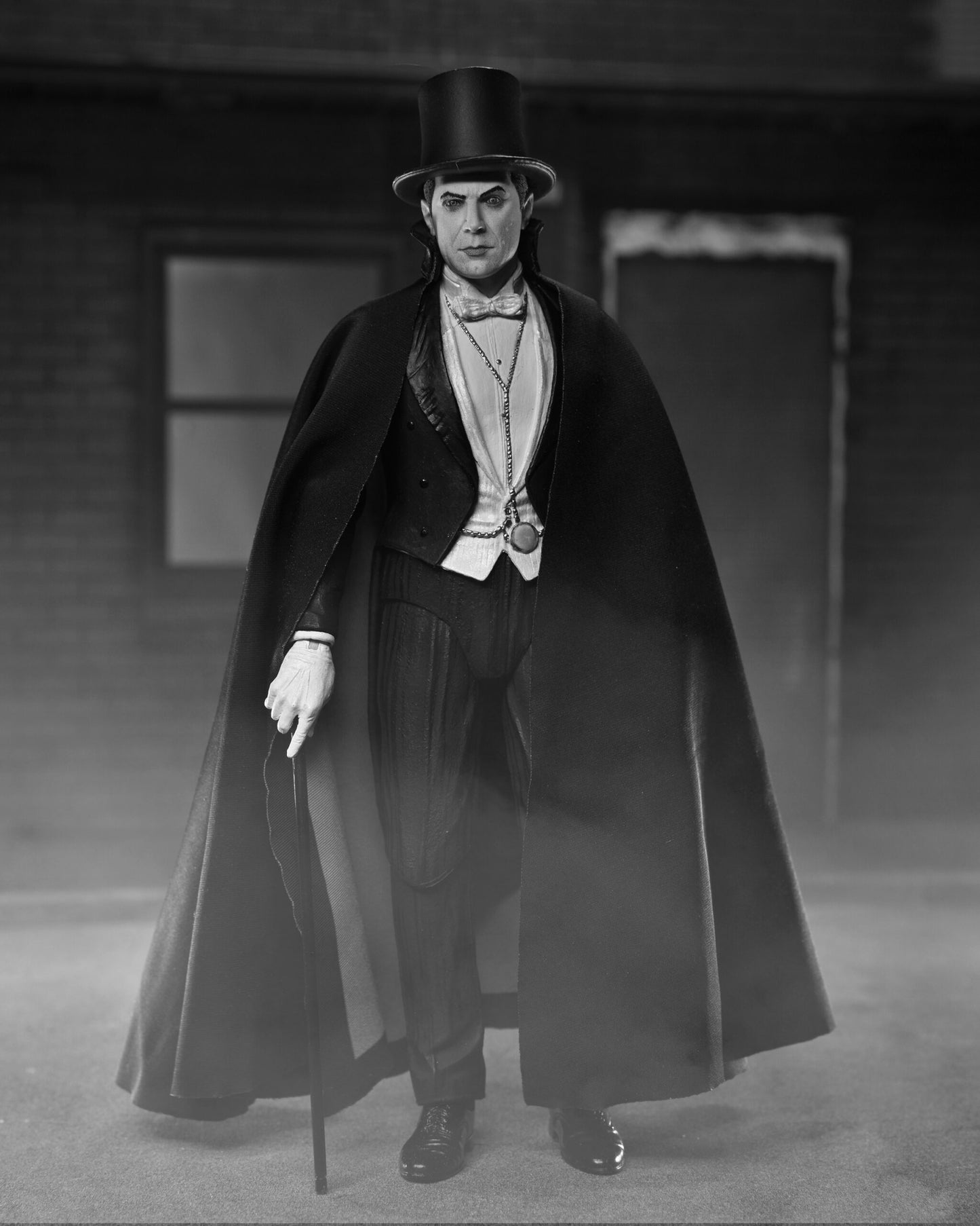 Universal Monsters
7” Scale Action Figure – Ultimate Dracula (Carfax Abbey)
