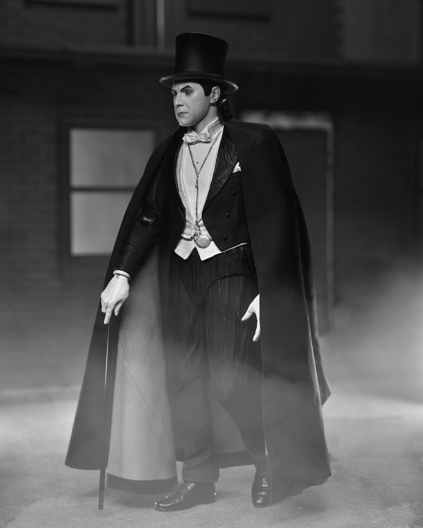 Universal Monsters
7” Scale Action Figure – Ultimate Dracula (Carfax Abbey)