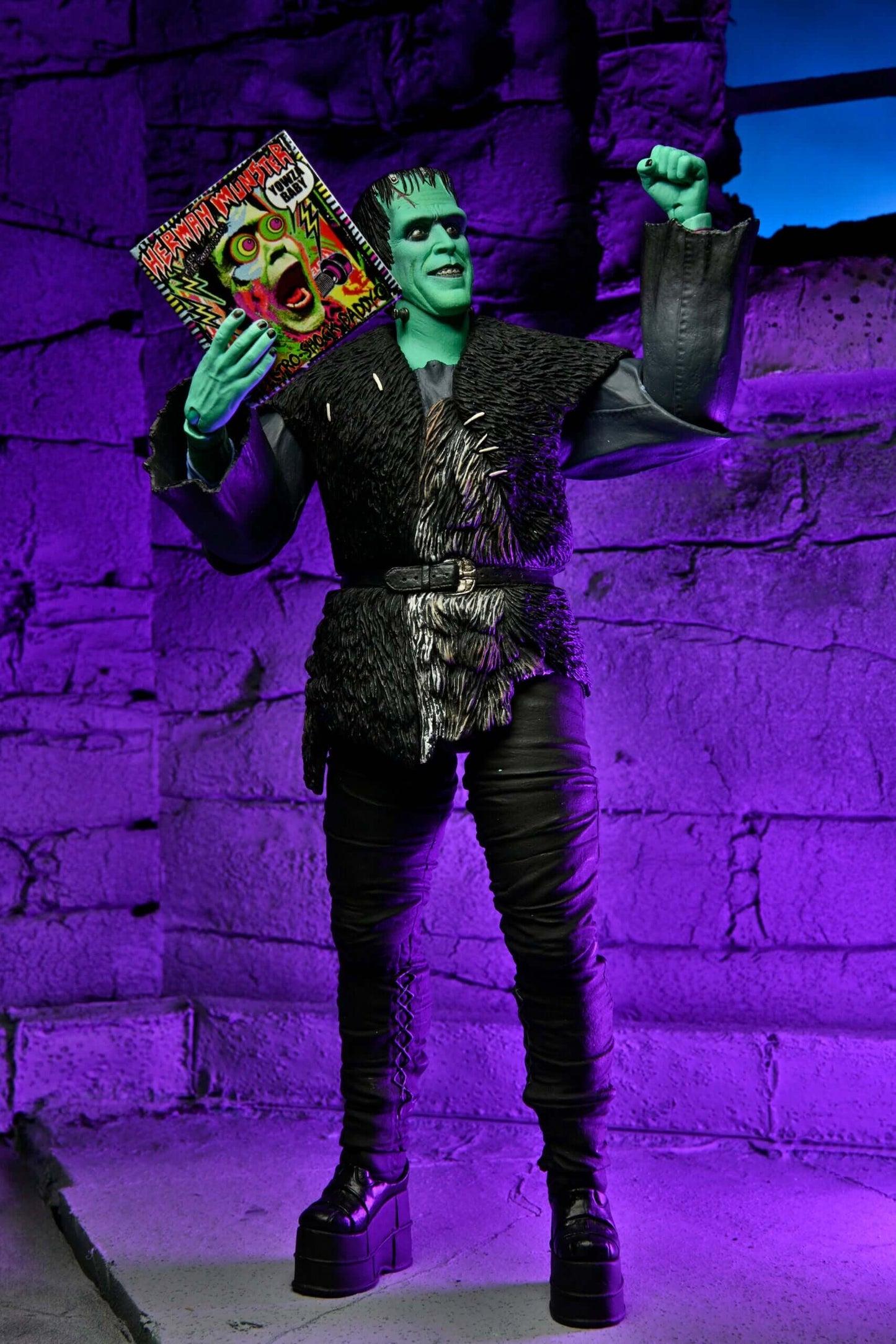 The Munsters (2022) 7″ Scale Action Figure – Ultimate Herman