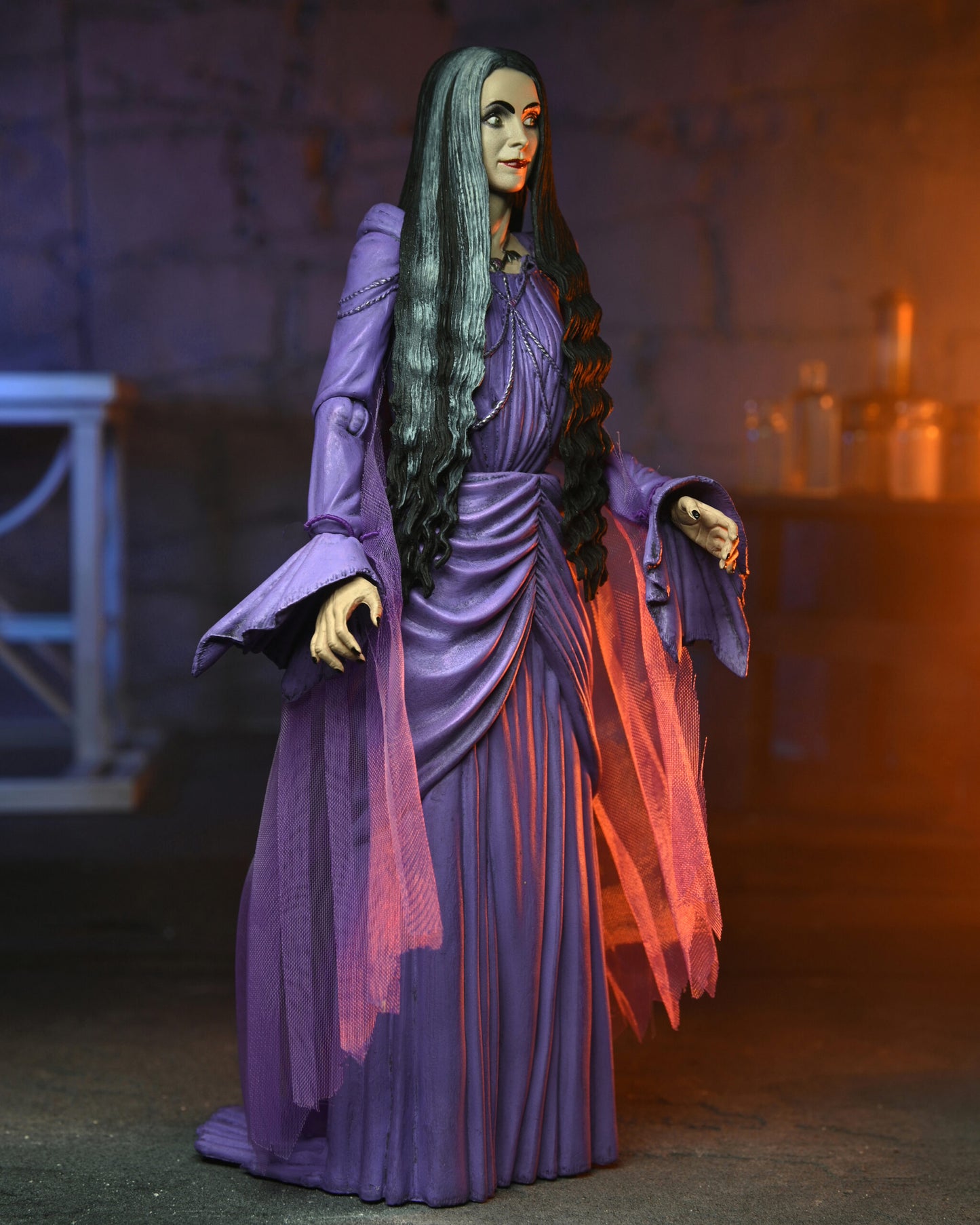 The Munsters (2022) 7” Scale Action Figure – Ultimate Lily Munster