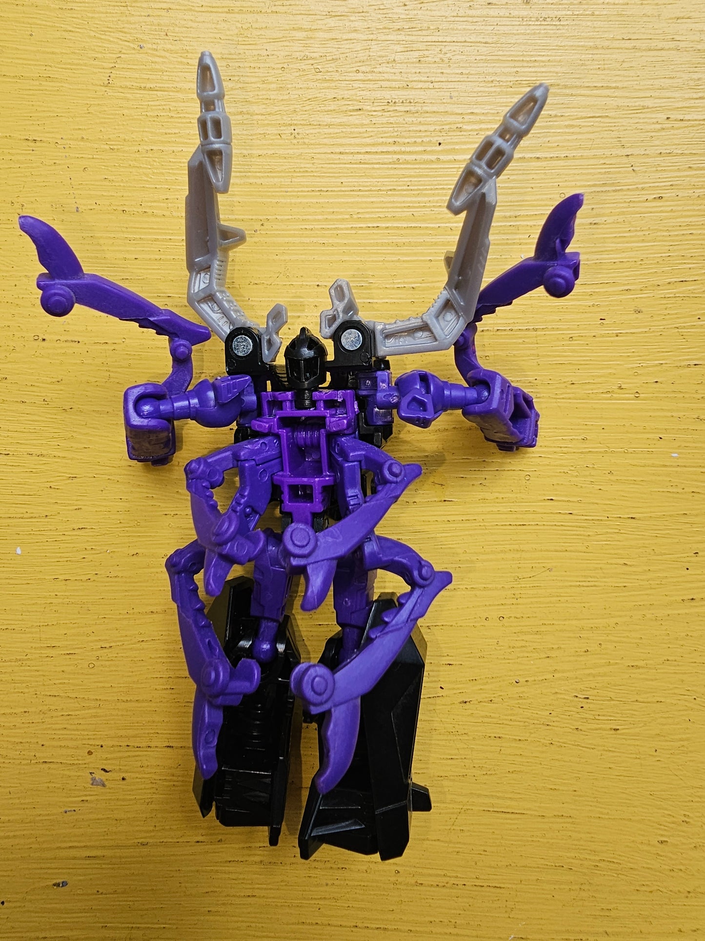 Transformers Power of The Primes Shrapnel