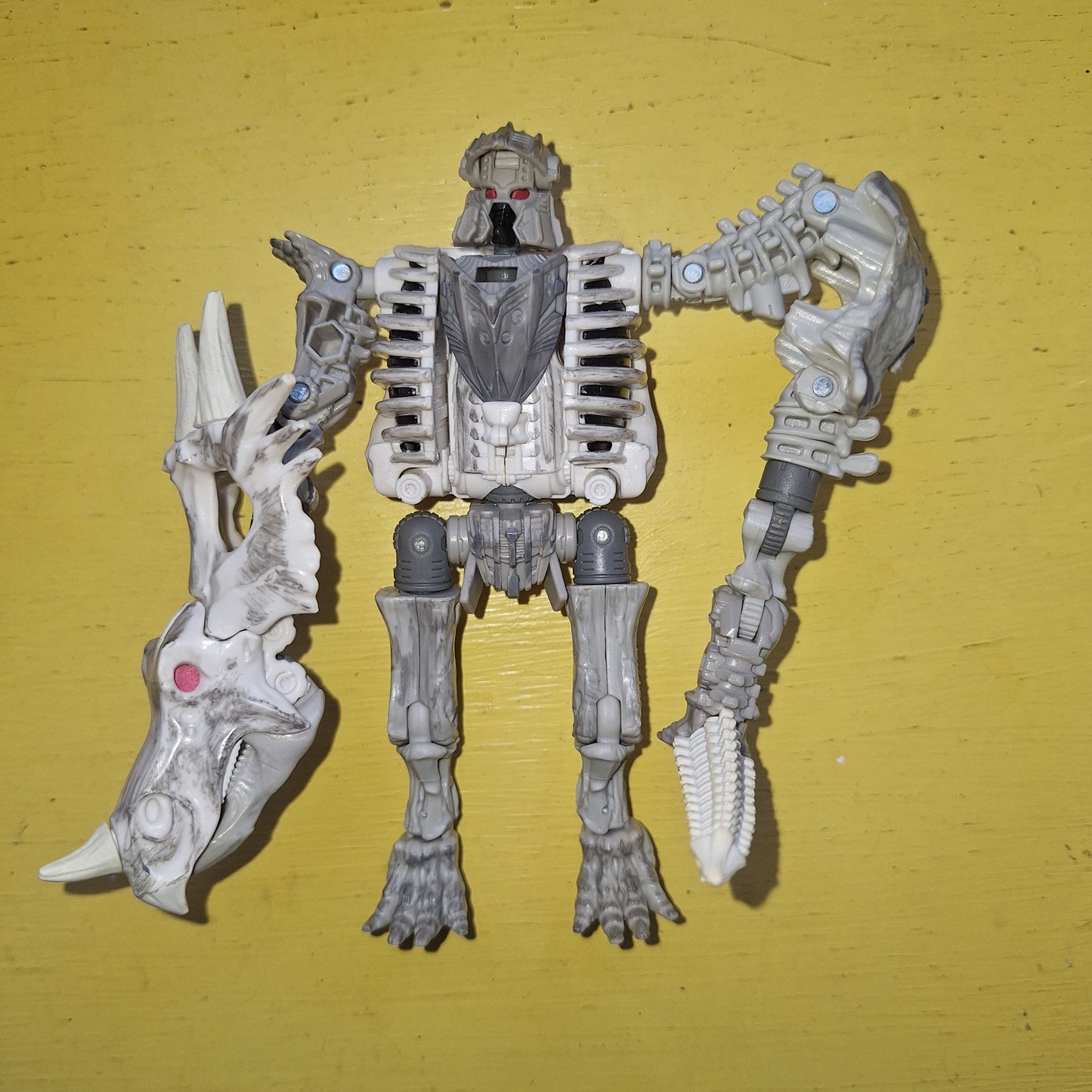 Transformers Kingdom WFC Ractonite