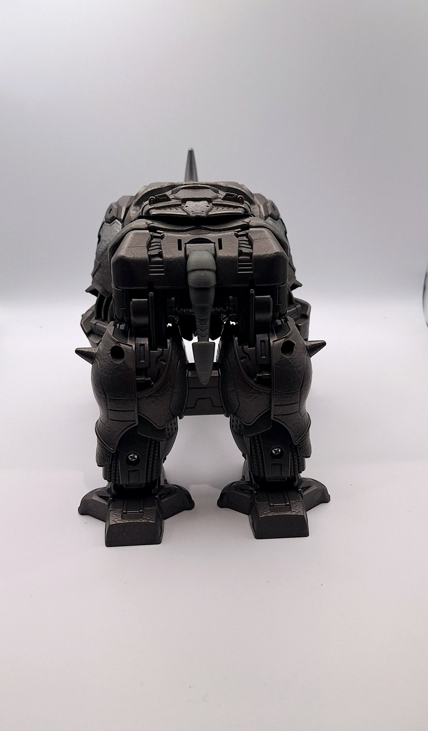 Transformers: ROTB Smash Changer Rhinox
