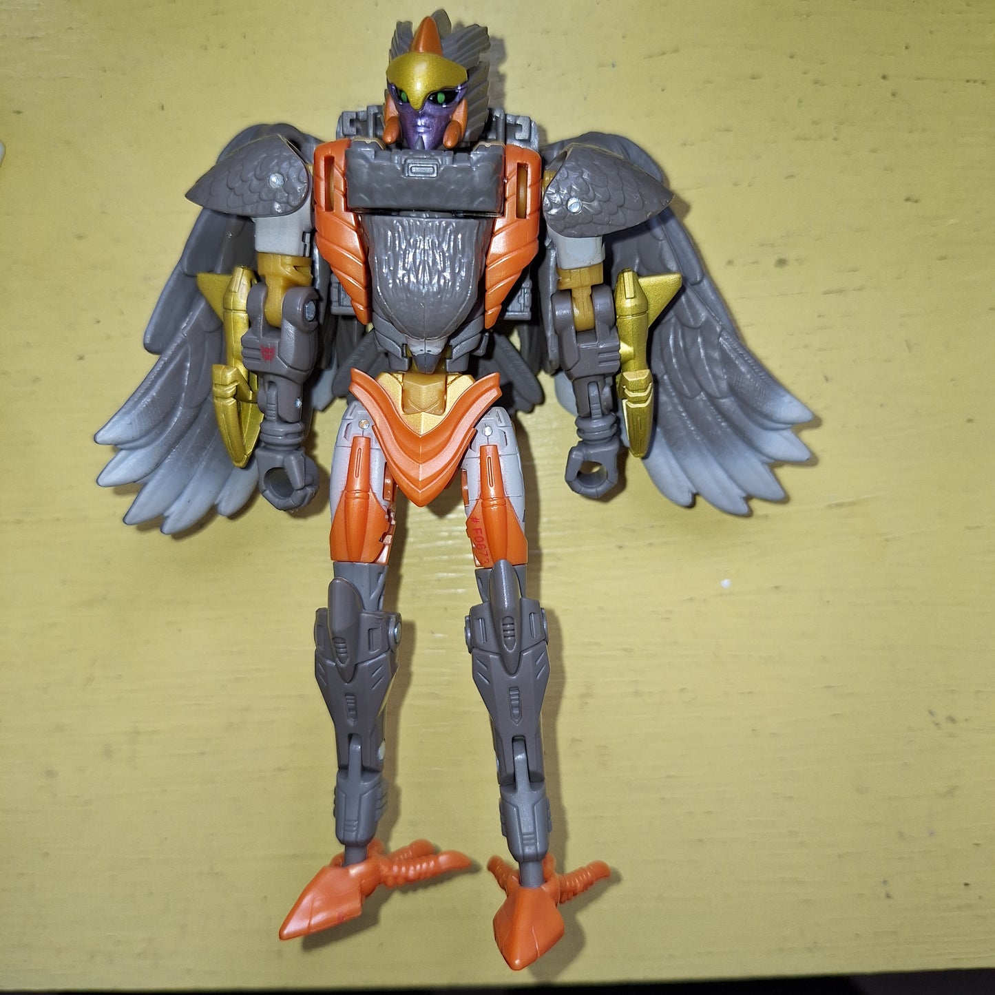 Transformers WFC Kingdom Airrazor