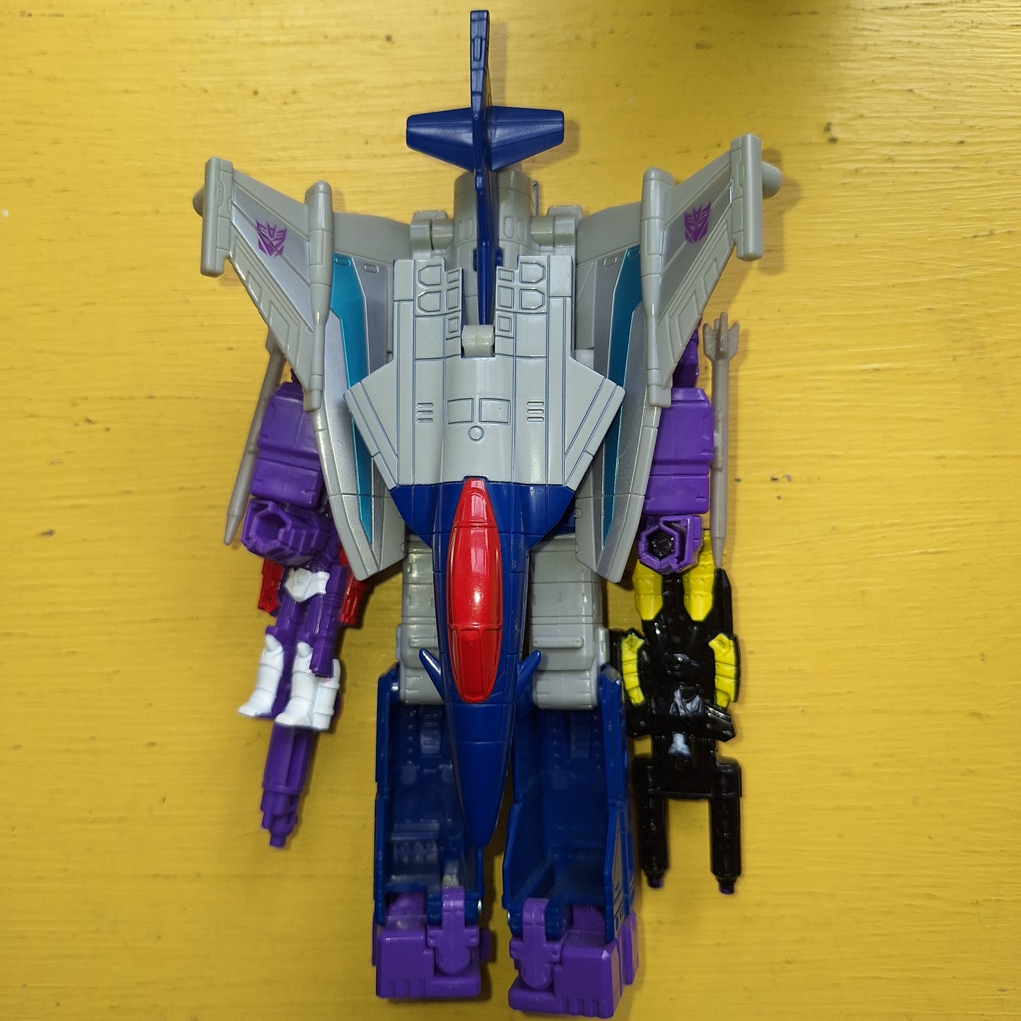 Transformers Legacy Needlenose