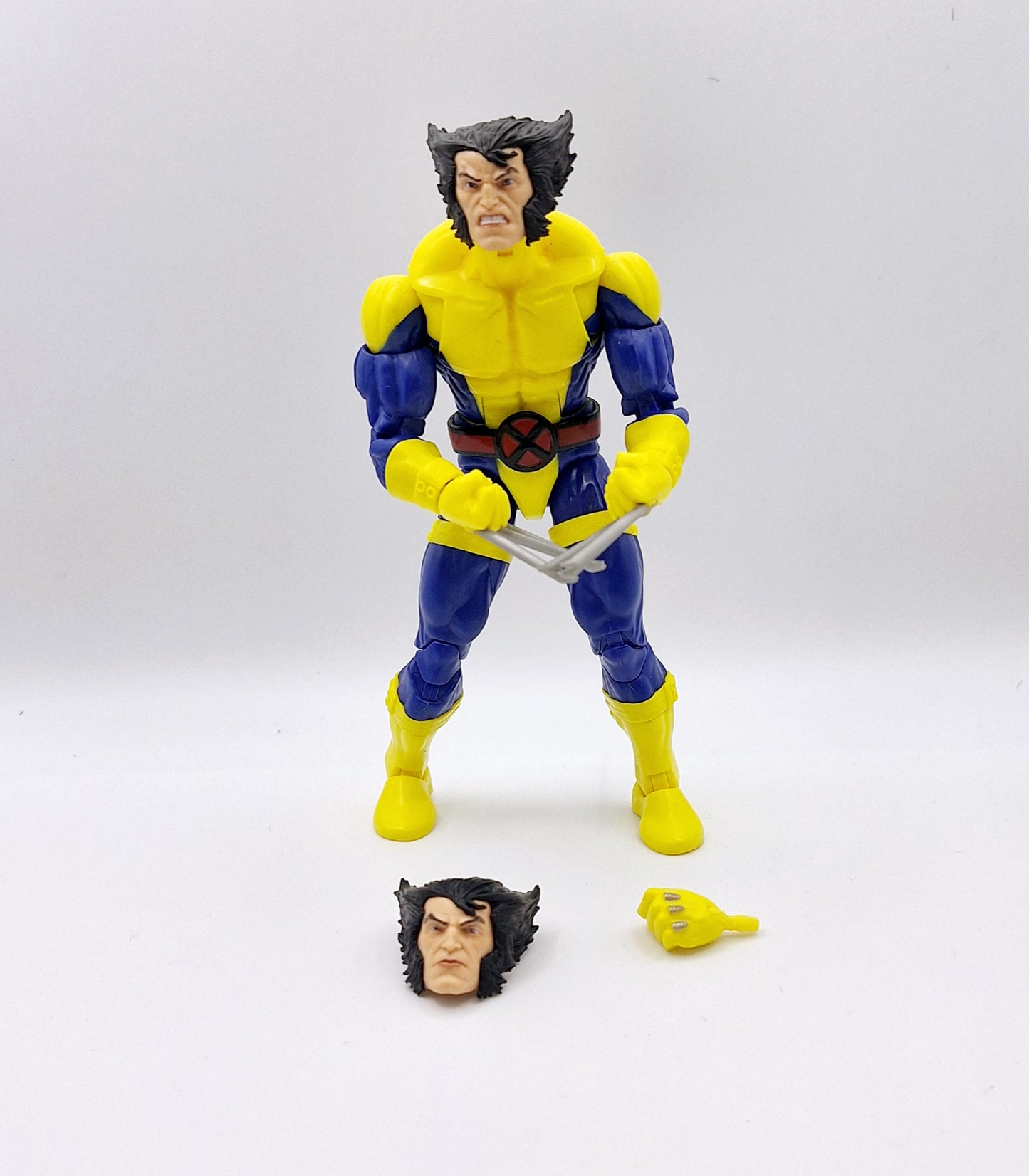 Marvel Legends Uncanny X-Men Wolverine Team/Training Suit