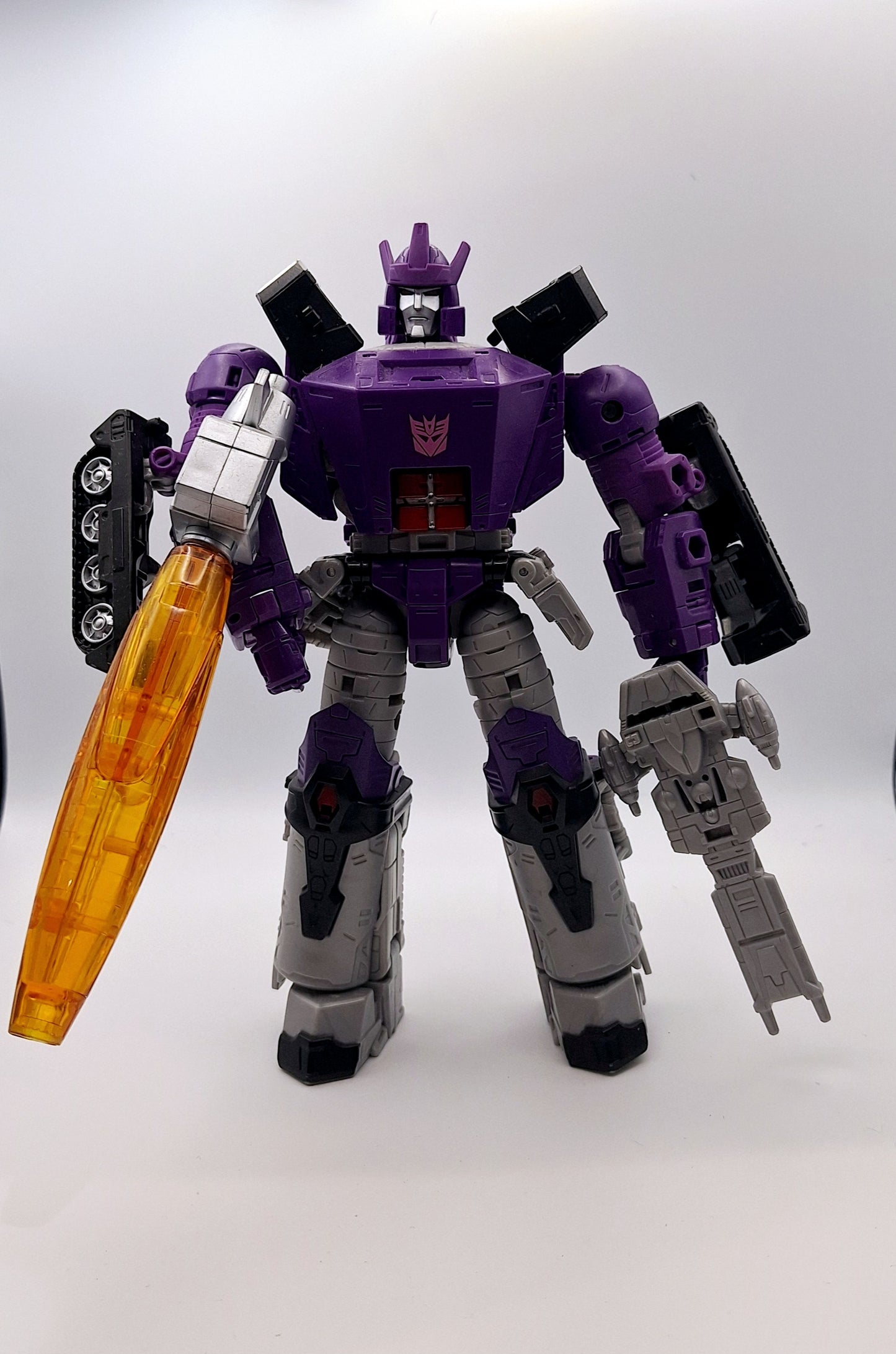 Transformers WFC Galvatron Leader Class