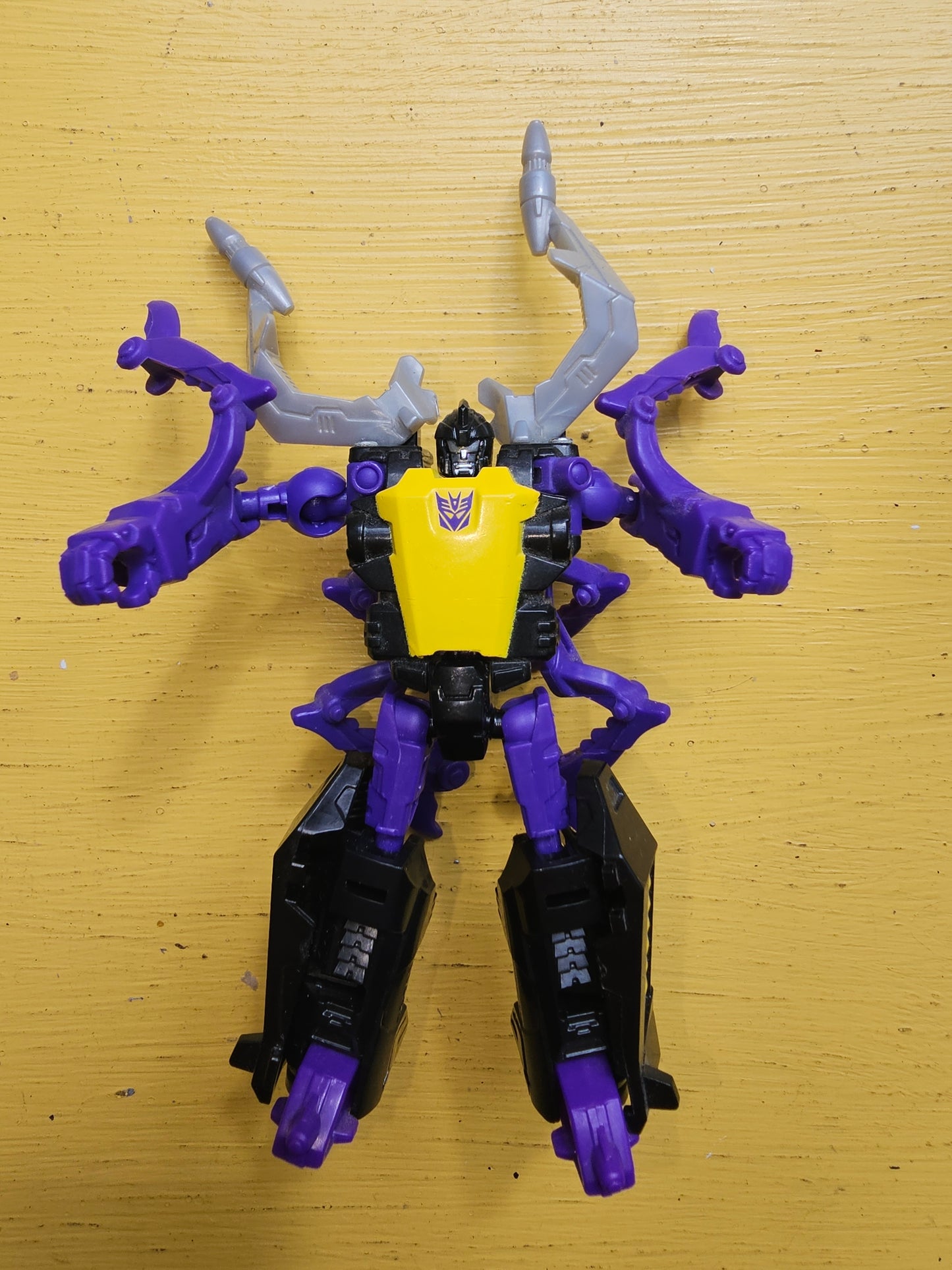 Transformers Power of The Primes Shrapnel