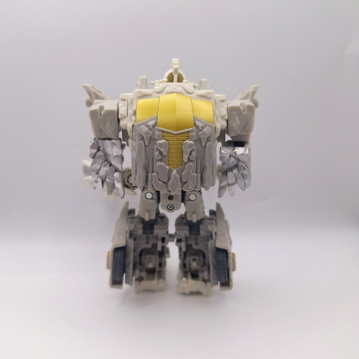 Transformers Legacy Nucleous