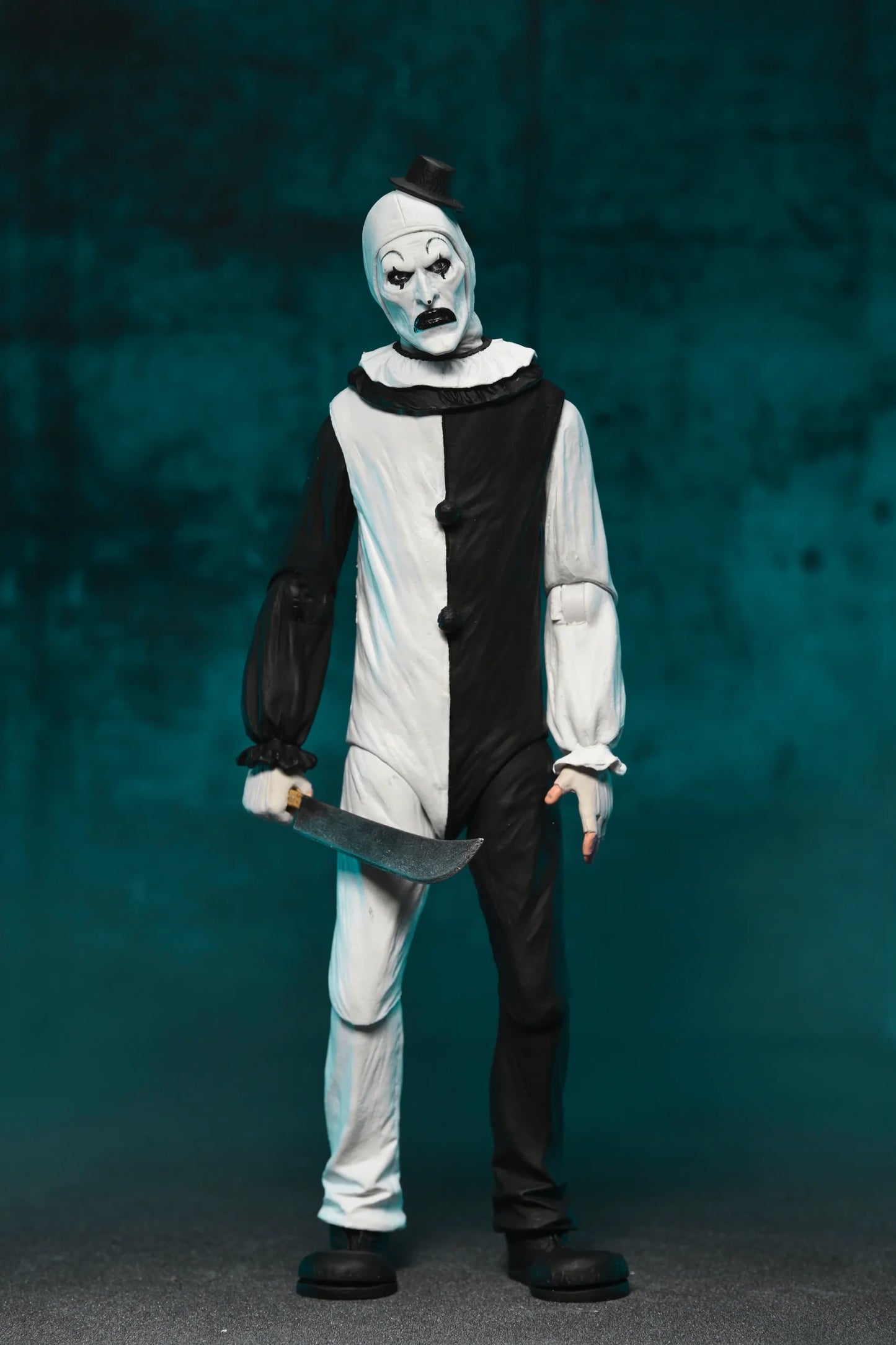 NECA Terrifier – Art the Clown Ultimate