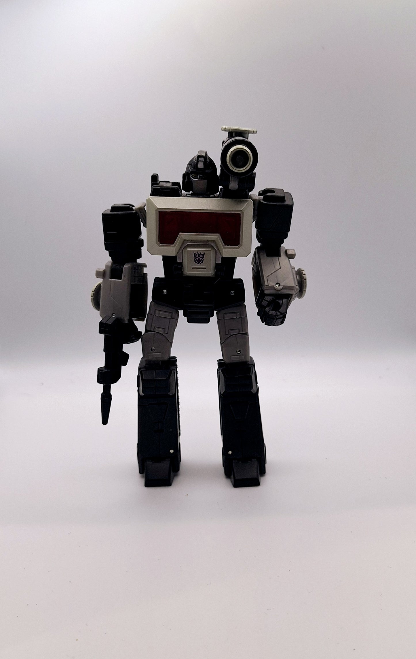 Transformers Legacy Evolution Magnificus