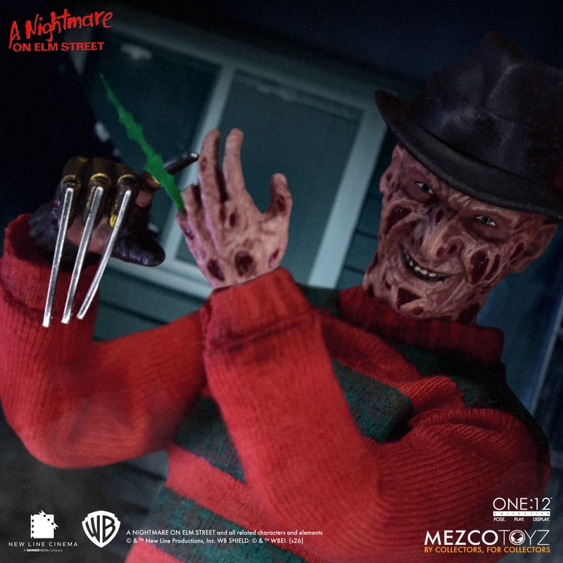 Mezco One: 12 A Nightmare on Elm Street: Freddy Krueger