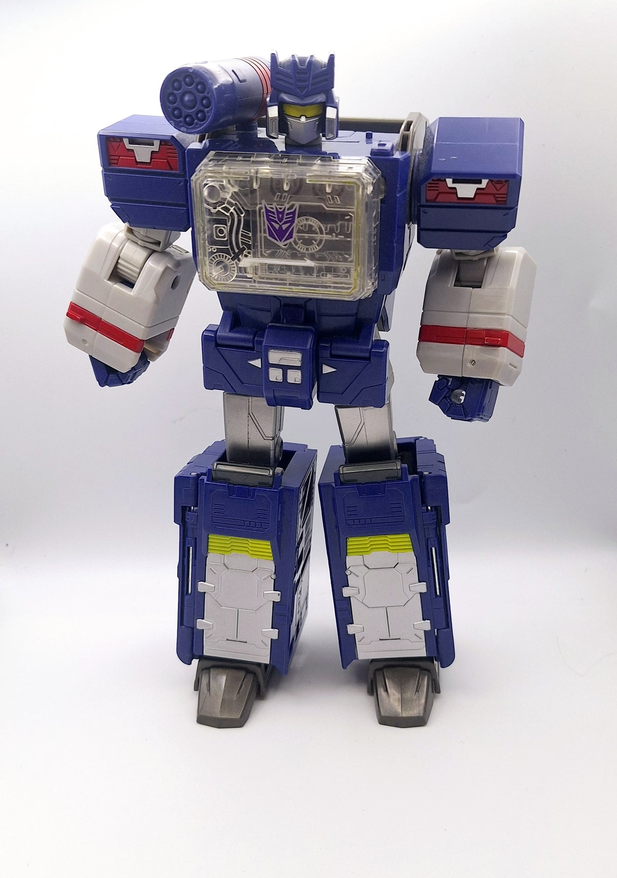 Transformers Titans Return Soundwave