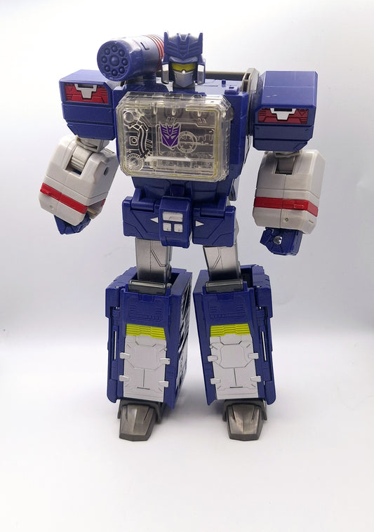 Transformers Titans Return Soundwave