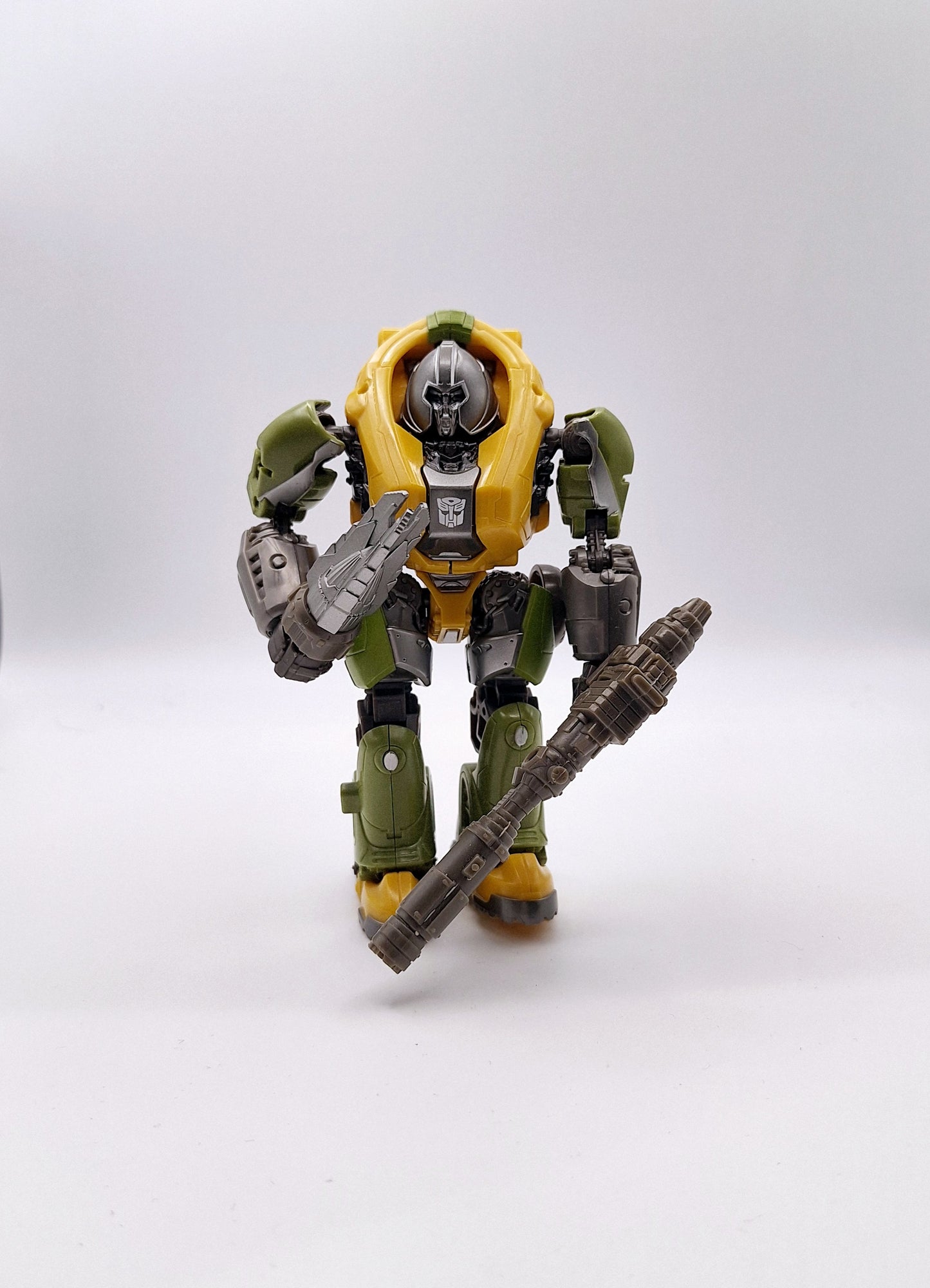 Transformers Studio Series Bumblebee Deluxe Class Brawn