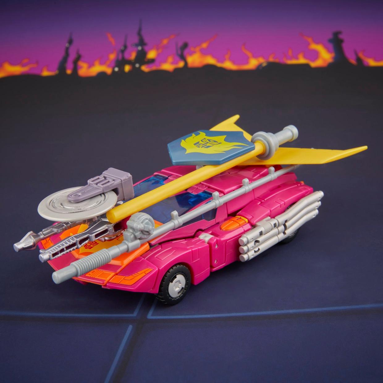 Transformers Studio Series MTMTE Collection The Transformers: The Movie Voyager Class Autobot Hot Rod