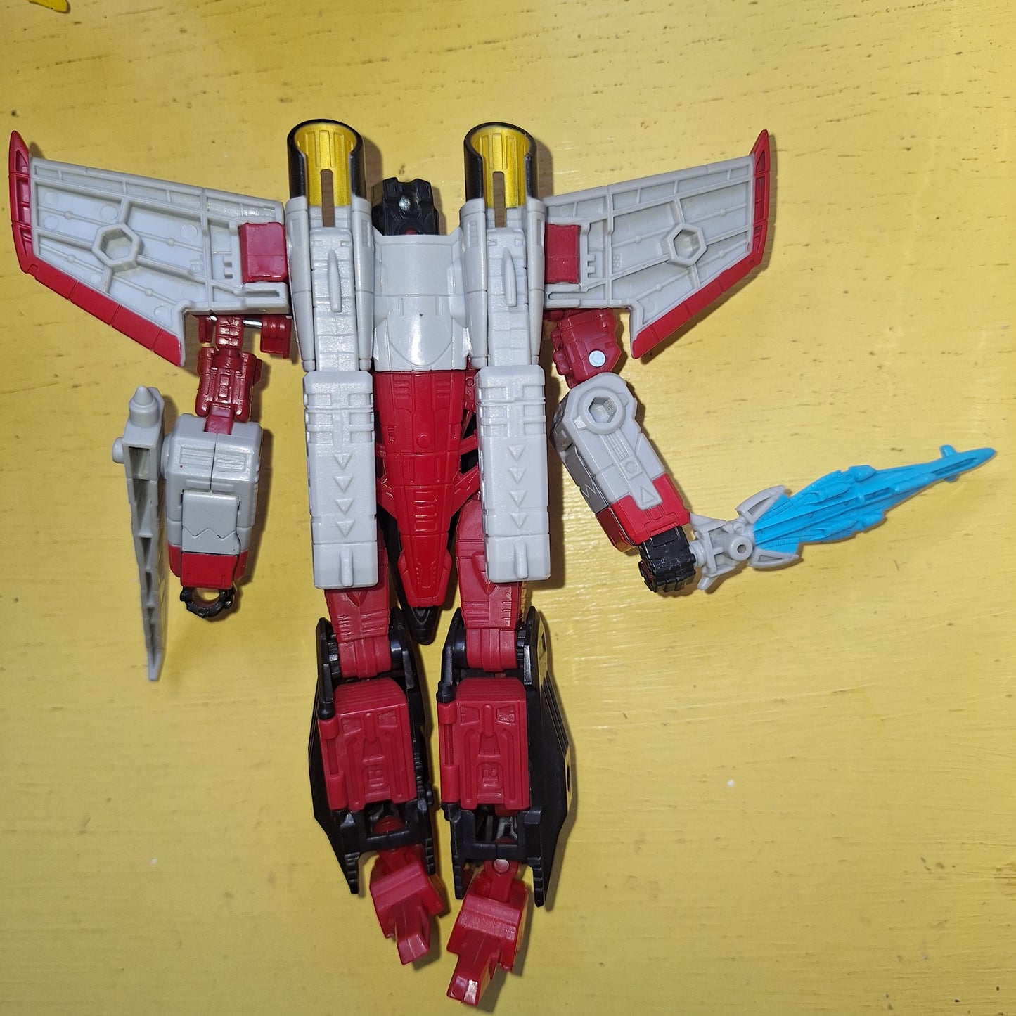 Transformers Legacy Voyager Class Armada Starscream