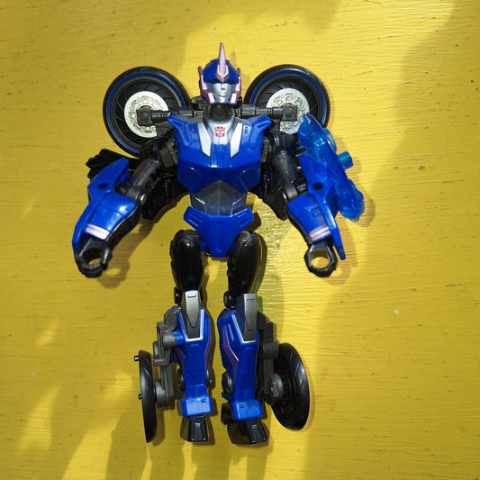 Transformers Prime Universe Legacy Deluxe Class Arcee