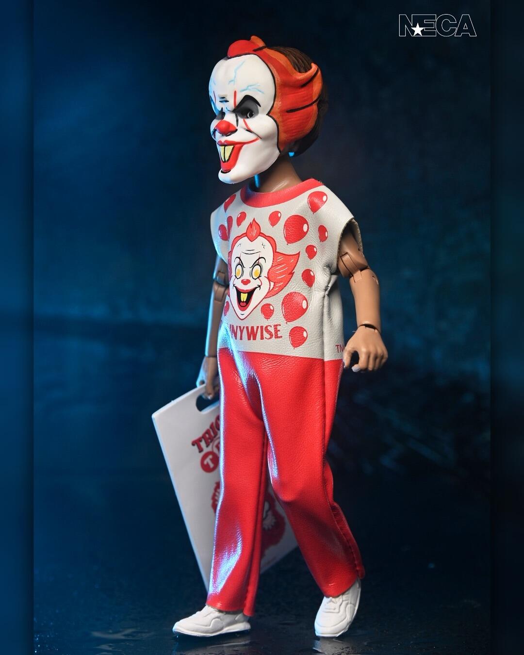 Ben Cooper Costume 6 Inch Action Figure Series 9 - Pennywise (IT 2017)
