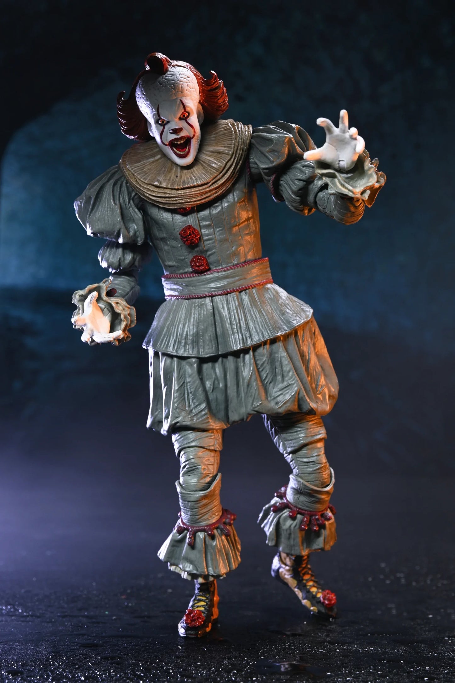 NECA IT: Welcome To Derry – Pennywise Ultimate 7″ Scale Action Figure