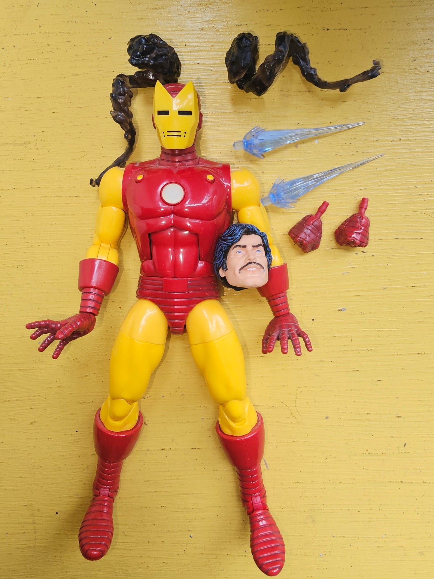 Marvel Legends 20th Anniversary Iron Man
