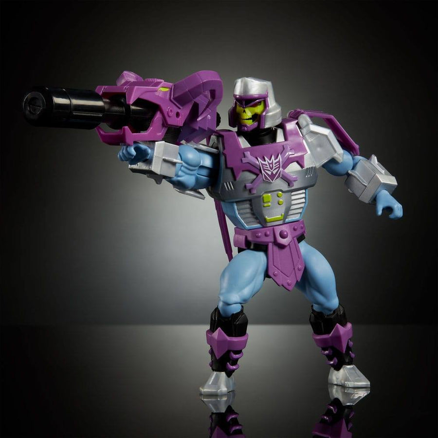 Masters of the Universe X Transformers Megatron Armor Skeletor