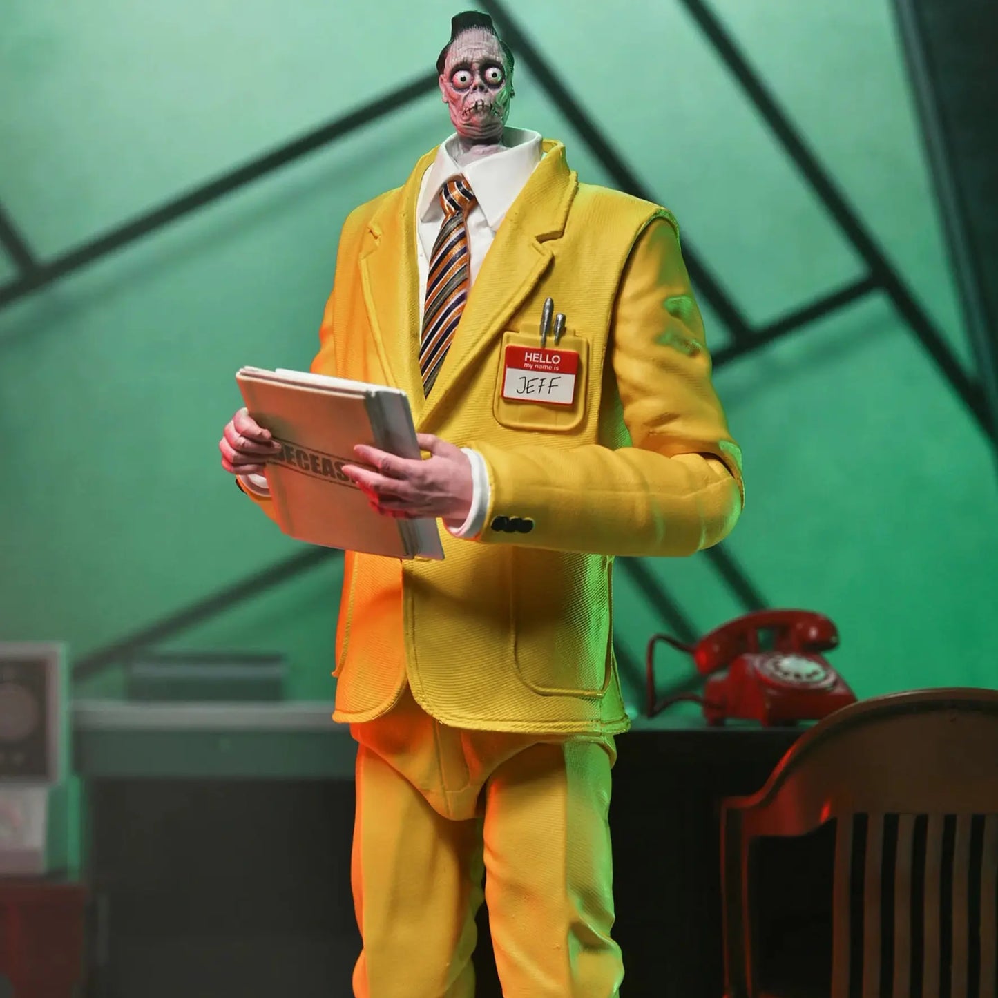 NECA Beetlejuice Beetlejuice – Bob Ultimate