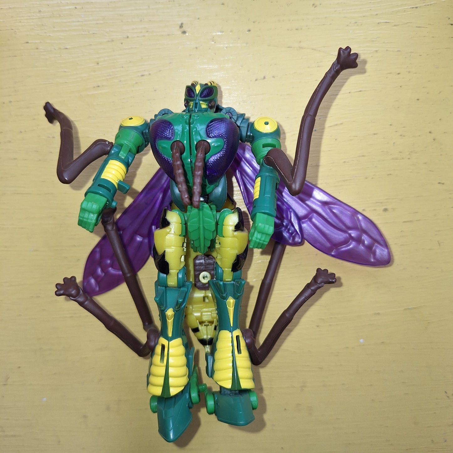 Transformers WFC Kingdom Beast Wars Waspinator