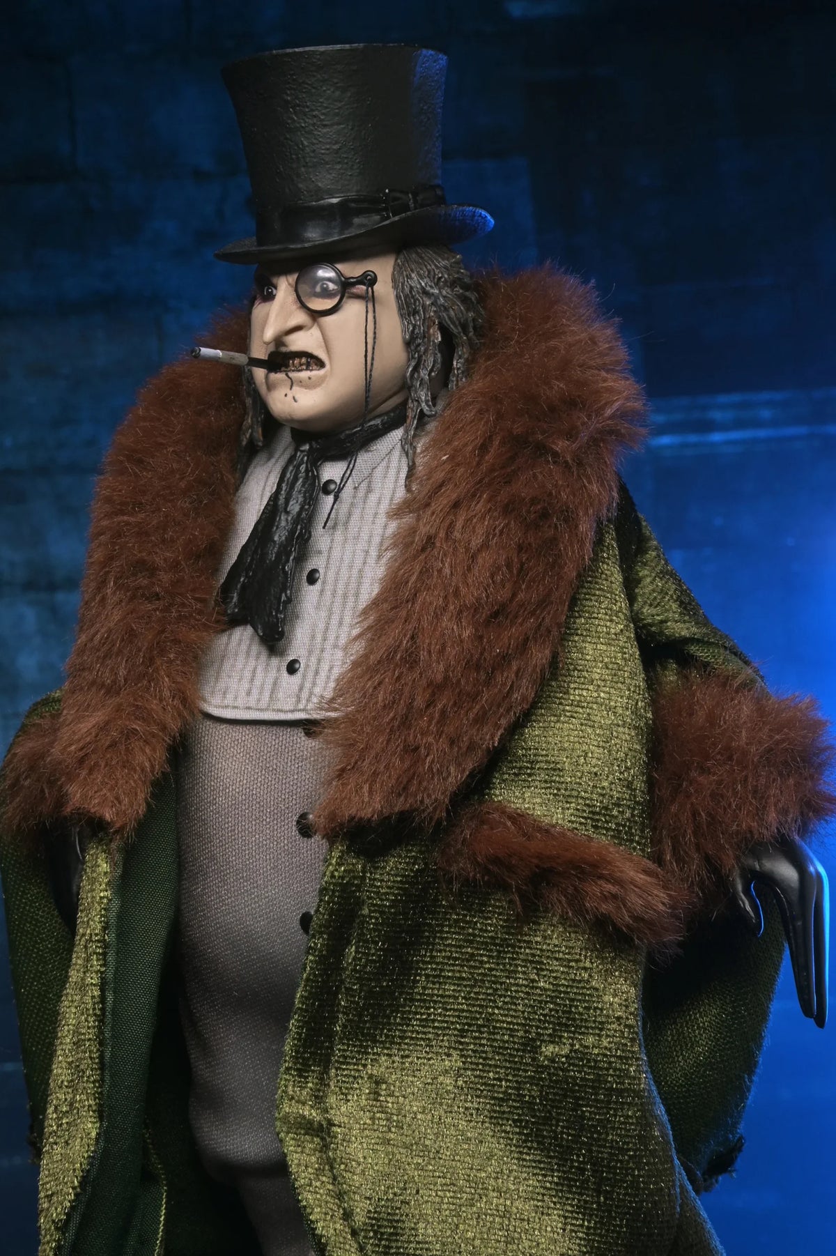 NECA Batman Returns – Penguin 8″ Scale Clothed Action Figure
