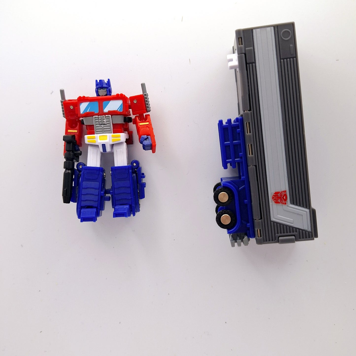 Transformers Dr Wu Prime Commander w/trailer