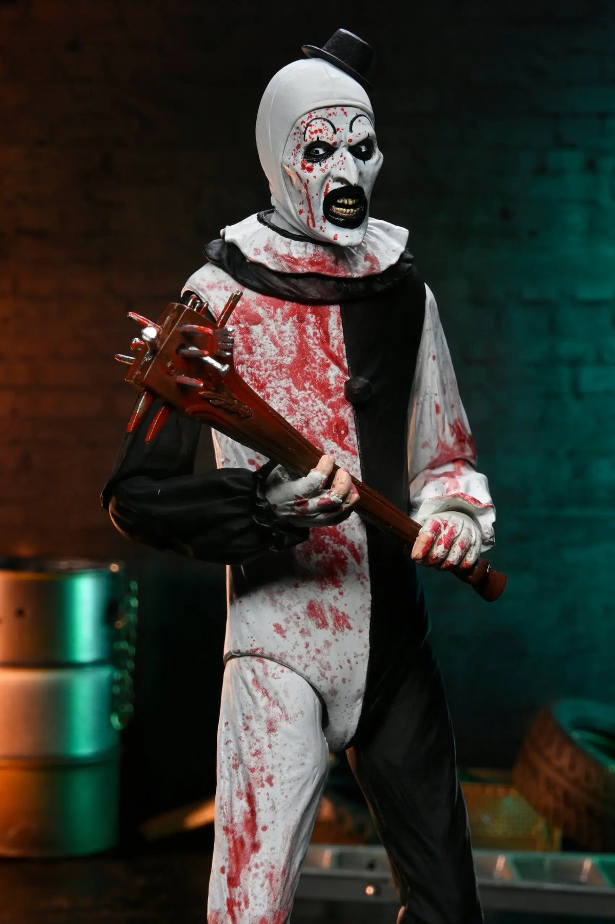 NECA Terrifier 2 – Art the Clown Ultimate 7″ Scale Action Figure (Blood Splattered)