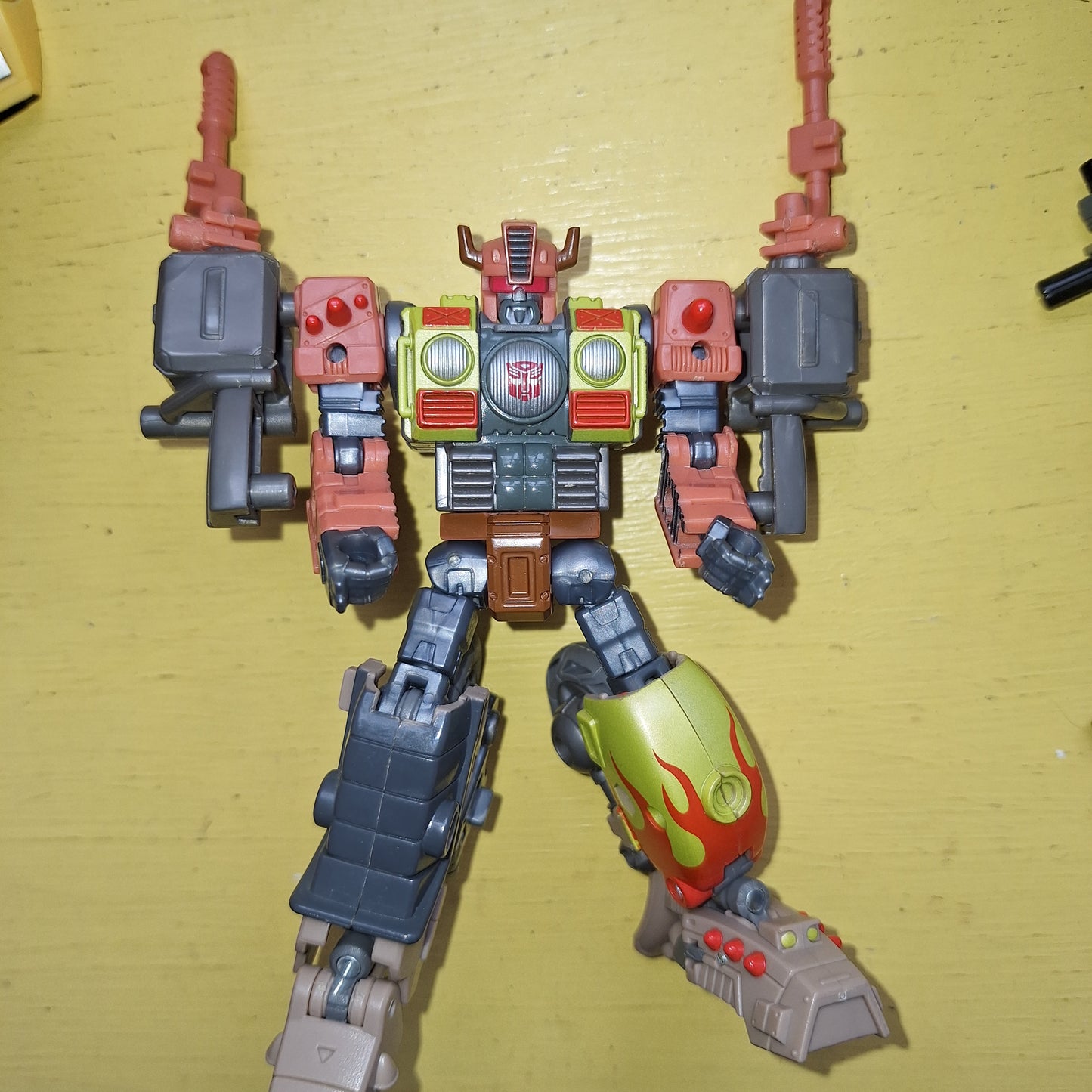 Transformers Legacy Crashbar