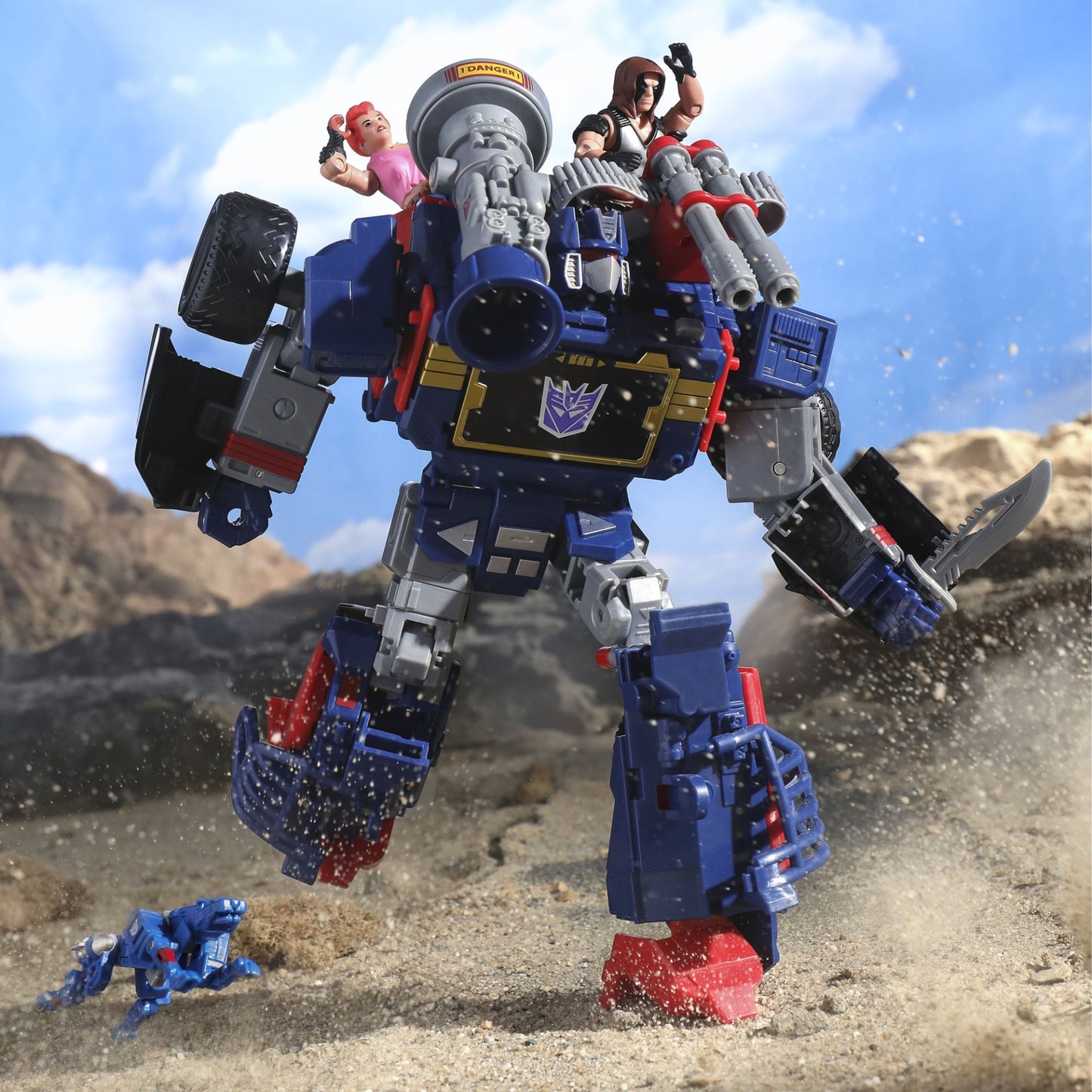 Transformers X GI JOE Crossover Soundwave Thunder Machine